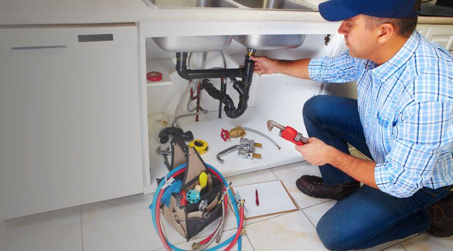 Professional emergency plumbing in Mondamin, IA